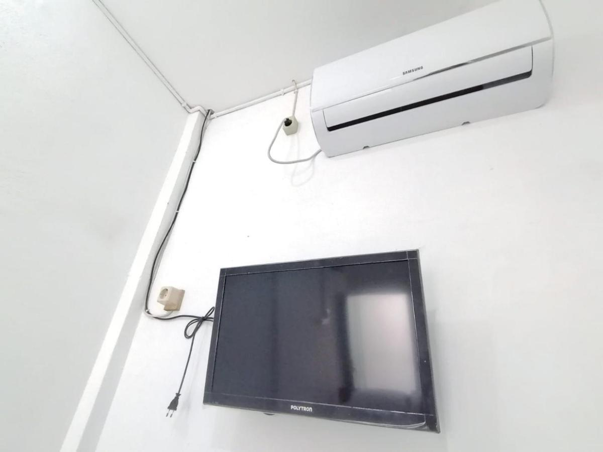 Reddoorz Syariah @ Ndalem Kembang Sore Yogyakarta Exteriör bild