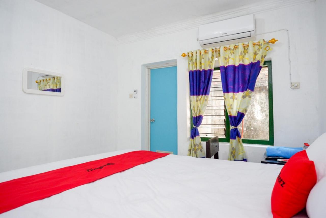 Reddoorz Syariah @ Ndalem Kembang Sore Yogyakarta Exteriör bild